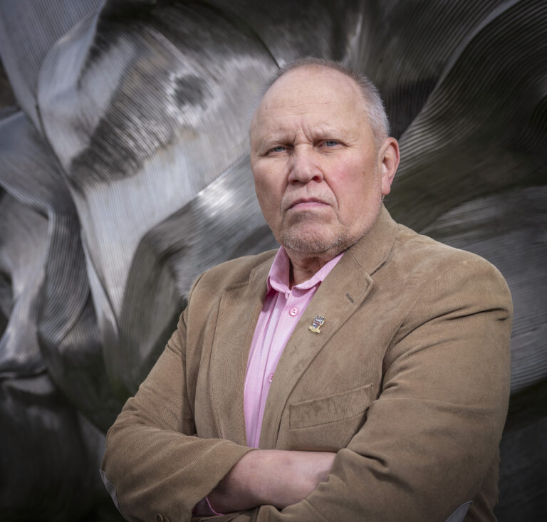Martti J. Kari